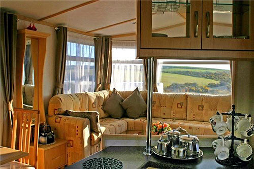 Tirglyn Caravan
